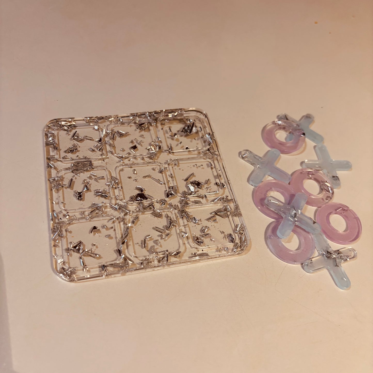 لعبة تيك تاك تو